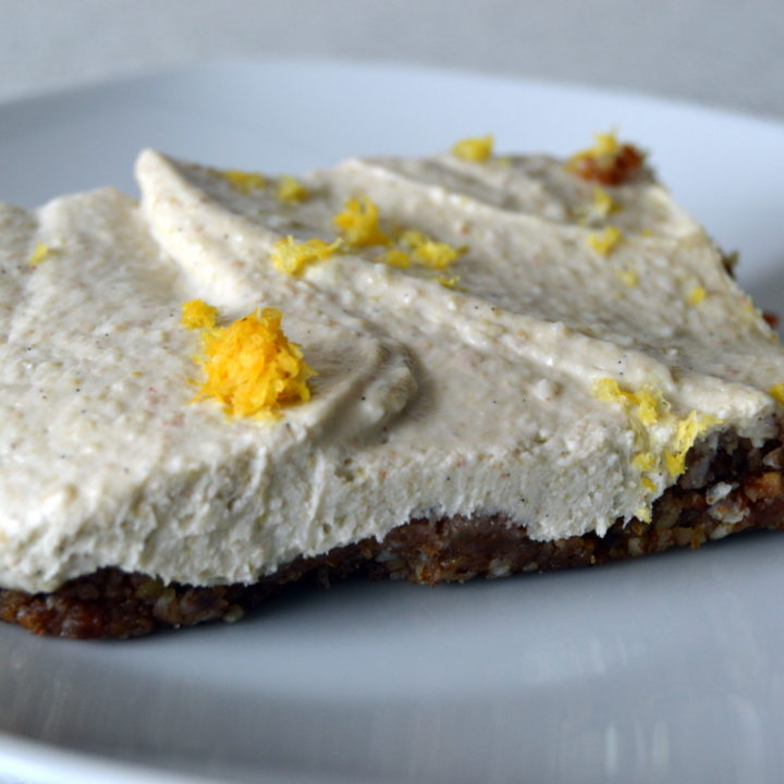 Raw Lemon Cheesecake