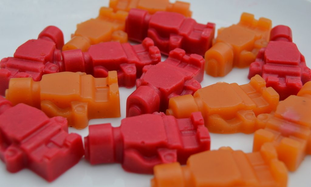 Strawberry and Apricot Fruit Juice Jelly Sweets