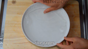 rice paper in water for seconds