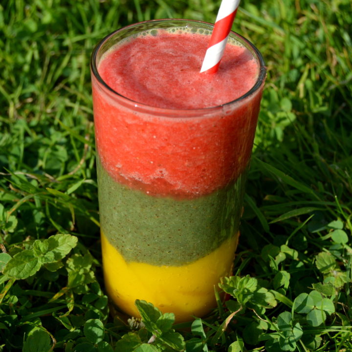 Traffic Light Smoothie - Kiwi, Mango and Watermelon