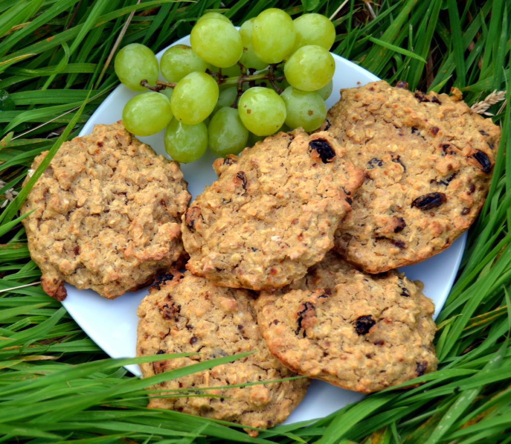 raisin banana oat biscuits recipe