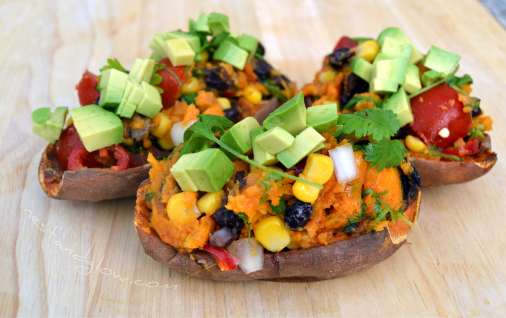 These Tex-Mex Loaded Sweet Potato Skins are a real crowd-pleaser. A delicious complete meal full of protein and carbs that are easy to make.