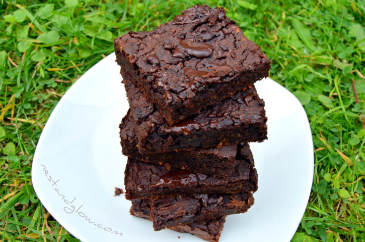 Healthy Chocolate Fudge Mung Bean Brownies Recipe