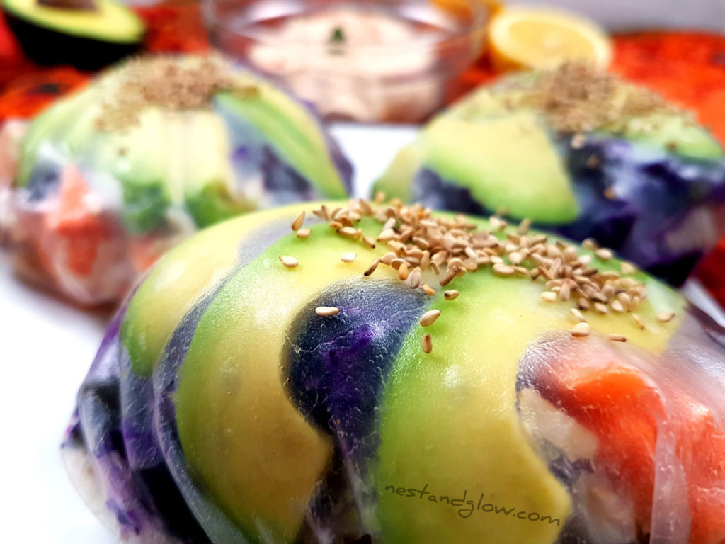 Close up of Sushi Spring Buns filled with avocado, carrot and brown sushi rice