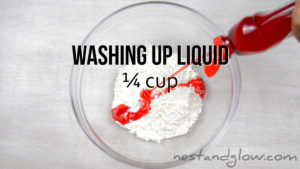 1/4 cup washing up liquid