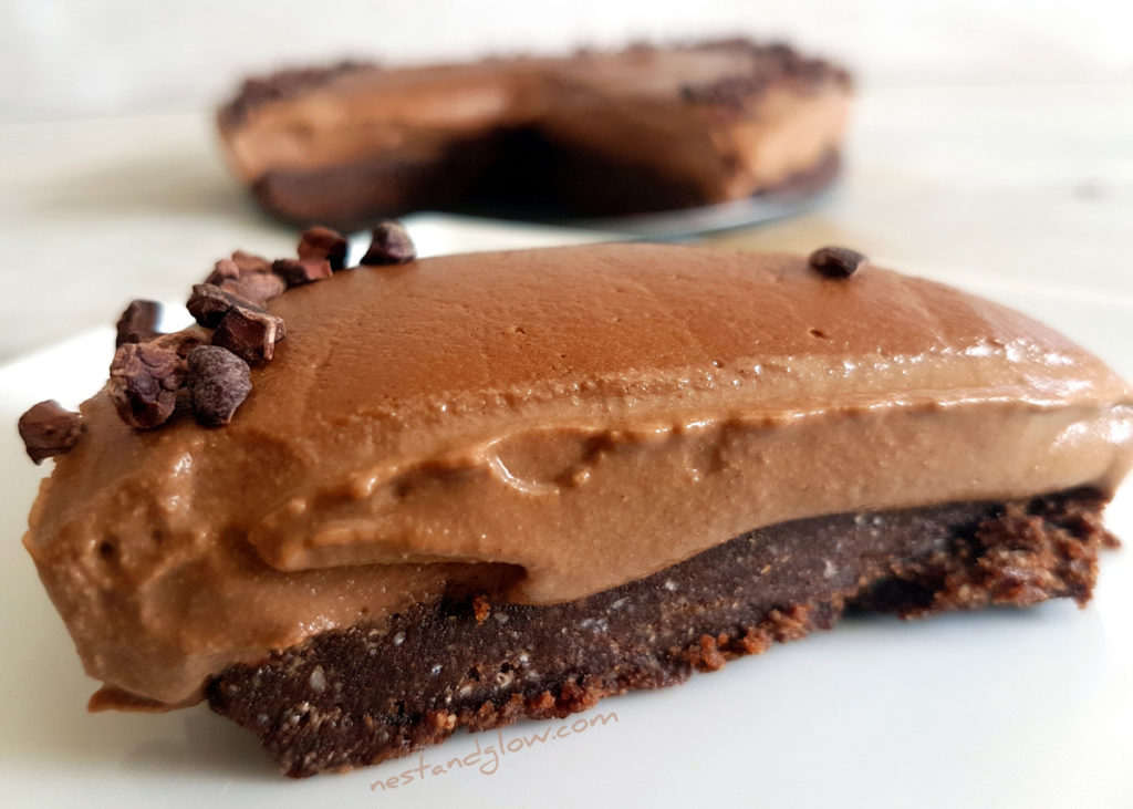 Easy to make paleo vegan dairy-free Mocha Chocolate Cashew Cheesecake