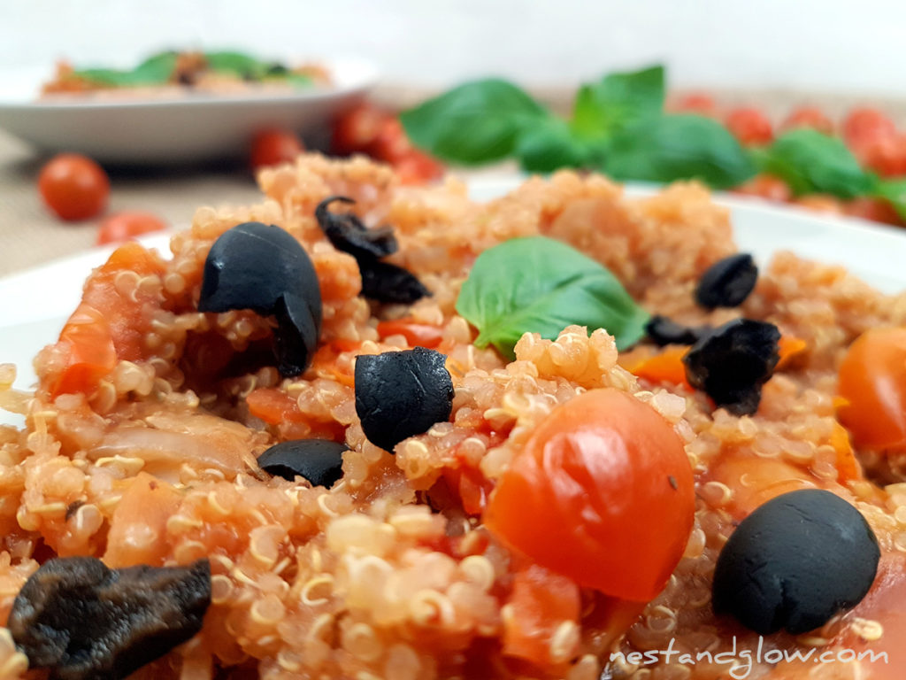 Gluten Free One-pot Tomato Basil Quinoa