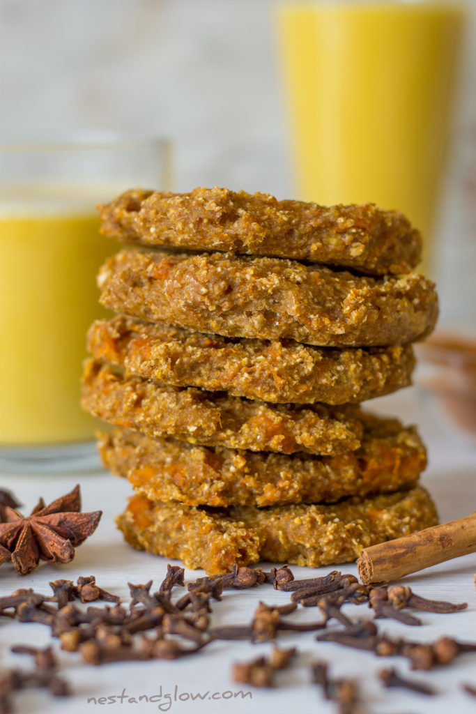 Banana Oat Pumpkin Spiced Cookies With Pumpkin Spice Latte