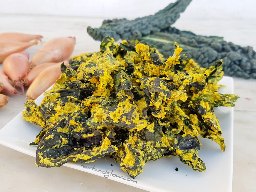 Healthy Cheese and Onion Sunflower Kale Crisps - dairy free