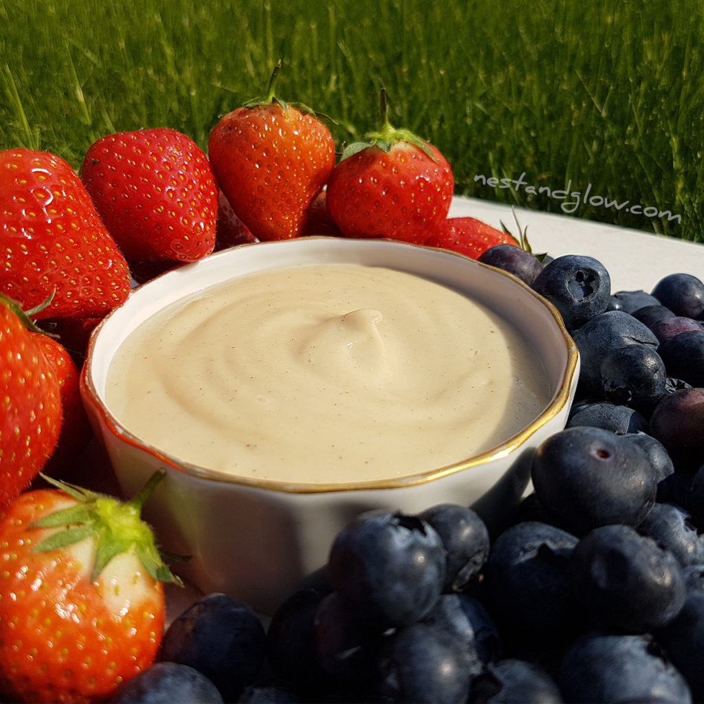 healthy vanilla fruit dip