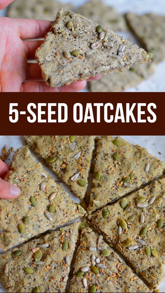 Oatcakes Recipe no flour, gluten free and healthy with added seeds #oatcakes #healthyrecipe #noflour #glutenfree