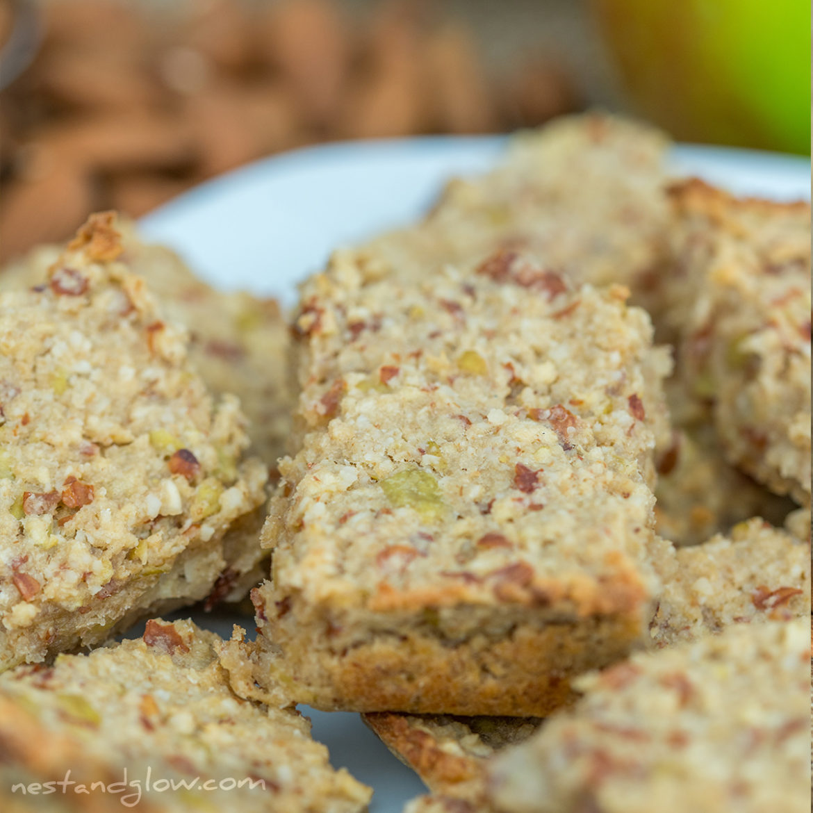 3Ingredient Apple Almond Breakfast Bars Nest and Glow
