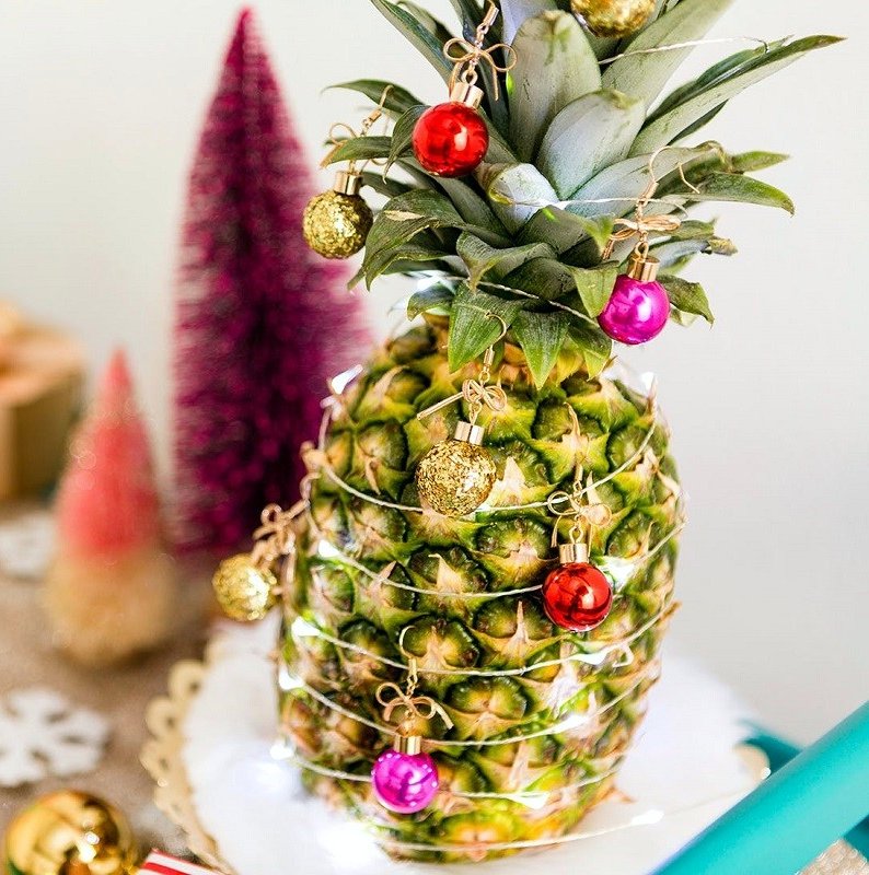 Pineapple Christmas Tree