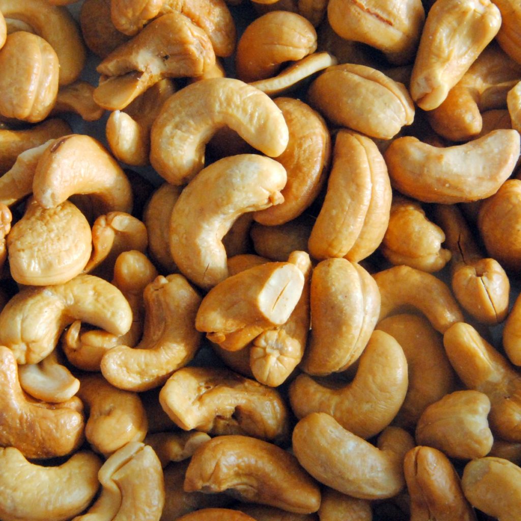 cashews fatty
