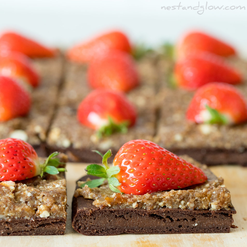 the frosting for these healthy brownies is just made from nuts and fruit. It isnt really smooth but it's really tasty and the hazelnut goes so well with chocolate