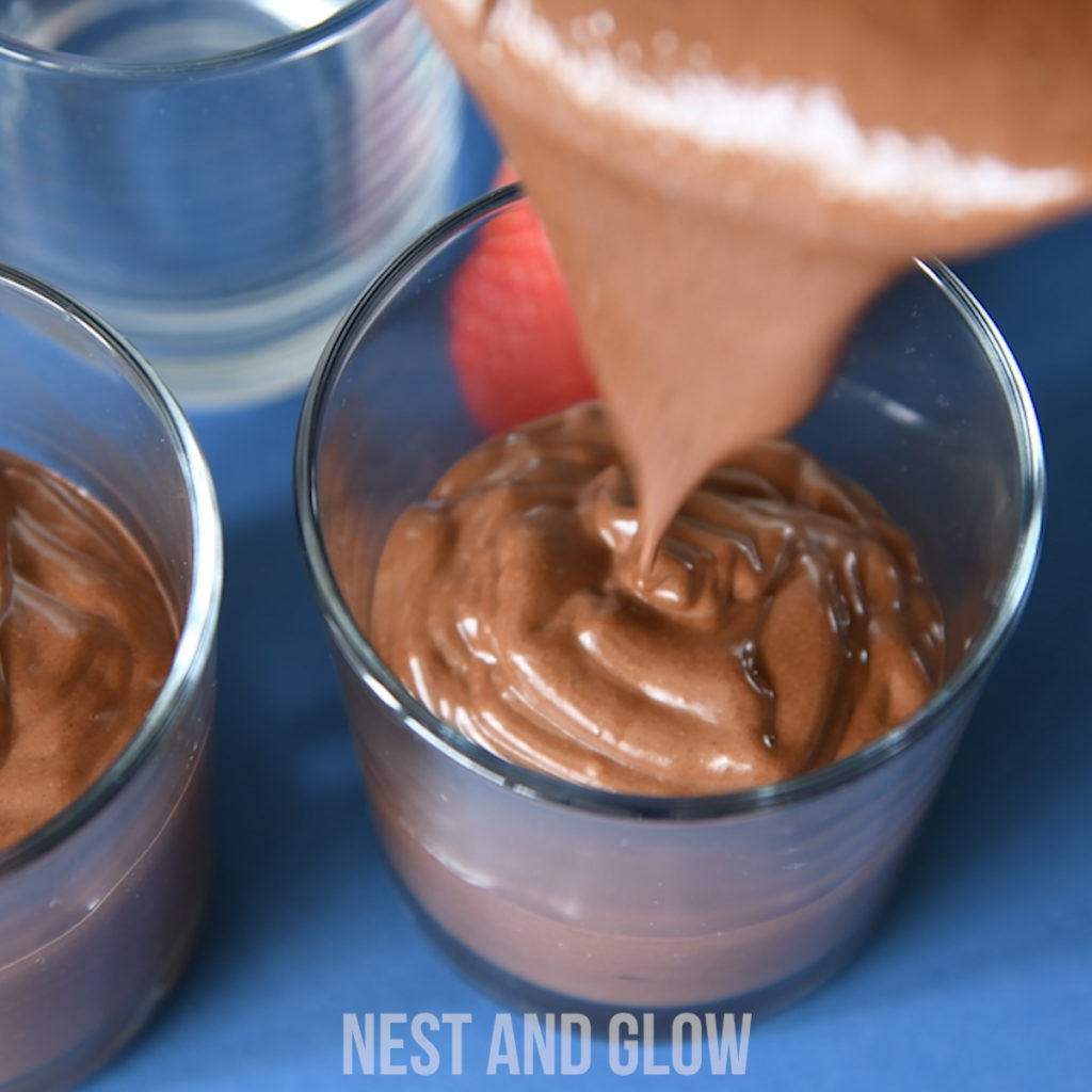amazing silky chocolate mousse that's made 